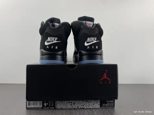 1st Kicks Shoes (2016) Retro Metallic Jordan 845035-003 Black 5 0502